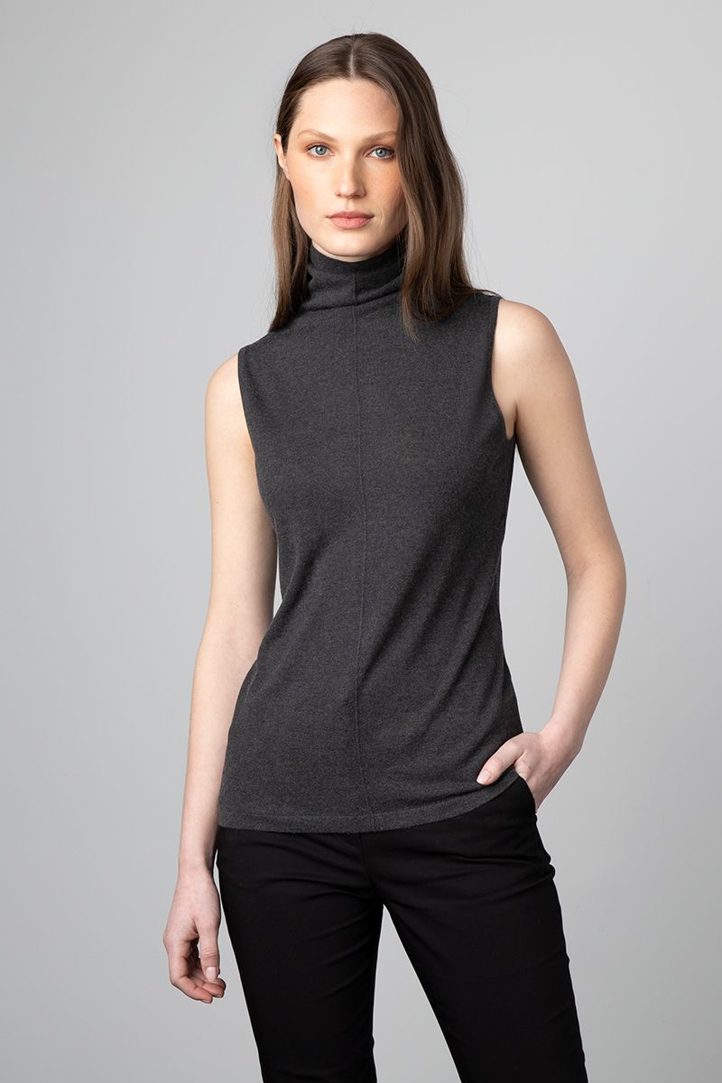 Sleeveless Seamed Funnel